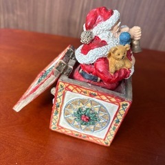 クリスマス　サンタクロースの置物　オルゴール付きの画像