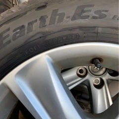 ノーマルタイヤホイール付きの画像