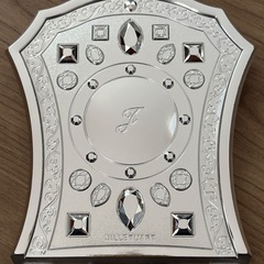 ジル・スチュアート コンパクトミラーの画像