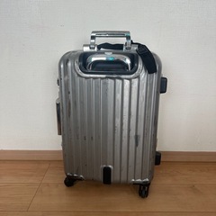 キャリーケース(ジャンク品)機内持ち込み可能サイズの画像