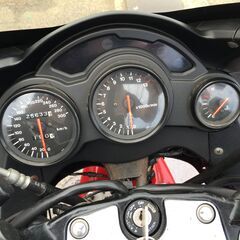 福山市　瀬戸町　スズキ RF900R GT73A 逆車 フルパワー 300km/h フルスケールメーター エンジン始動 書類付 ヨシムラ マフラー レストア 部品取り スペアの画像