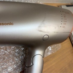 【購入者決定】中古Panasonic EH-NAOE ヘアドライヤーの画像