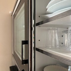 食器棚の画像
