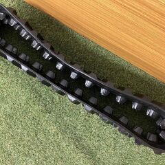 【売切御免！】 829 鳥取県発 ブリヂストン 運搬・作業機用 クローラー [ 200×28×72IR ] 現状販売 広島 岡山 島根 兵庫 あぐり家鳥取中央の画像