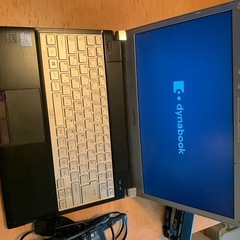 クリスマス大特価Toshiba satellite R732改　その⑲　予備バッテリー３個付き　i5 新品SSD240G メモリー8G　office2021 wifi 搭載Win10Pro64bit認証済の画像