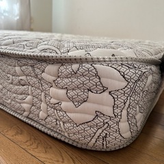 良品⭐︎シモンズダブルベッド　ビューティーレスト　レギュラー
の画像