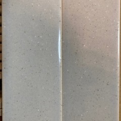 タイル、タイルカッター、接着剤、目地材の画像