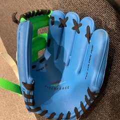 幼児用バット　グローブの画像