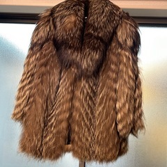 SAGA FOX 毛皮コート　　コートの画像