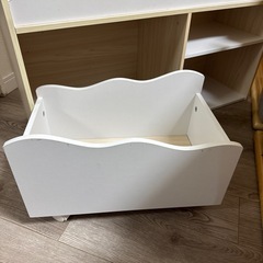 子供用本棚の画像