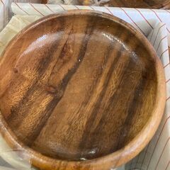 【リユースのサカイ広島石内店】 ジモティ割！！木製サラダボウルセット/クリ-ニング済み/HG-8368/広島市　雑貨　佐伯区　雑貨　南区　雑貨　西区　雑貨　東区　雑貨　中区　雑貨　安佐南区　雑貨　安佐北区　雑貨　安芸郡　雑貨　　海田町　雑貨の画像