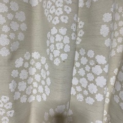 ニトリ　カーテン　1組長さ100×幅145　の画像