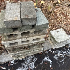 コンクリートブロック　レンガブロック　まとめての画像