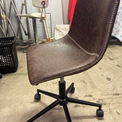 ¥500/09/椅子/チェア/革/アンティーク調/高さ調整機能付き/の画像