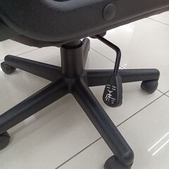 ★リユースのサカイ日立店★HJ8681  オフィスチェア ブラック H106×D53×W64 クリーニング済み の画像