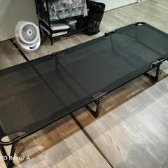 折りたたみベッド サマーベッド 簡易ベッド  枕付きの画像