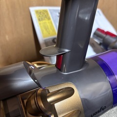 【ジャンク】ダイソン V11fluffyパーツ取り・修理用にの画像