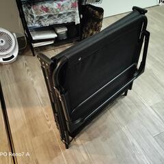 折りたたみベッド サマーベッド 簡易ベッド  枕付きの画像