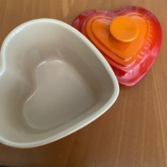 ル・クルーゼ　ココット　器の画像