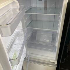 【リユ-スのサカイ広島石内店】ジモティ割！/2ドア冷蔵庫/シャープ/2020年製/クリ-ニング済み/HG-8373/広島市 冷蔵庫　佐伯区 冷蔵庫　南区 冷蔵庫　西区 冷蔵庫　東区 冷蔵庫　中区 冷蔵庫　安佐南区 冷蔵庫　安佐北区 冷蔵庫　安芸区 冷蔵庫　府中町 冷蔵庫　海田町 冷蔵庫　熊野町 冷蔵庫　坂町 冷蔵庫　廿日市市 冷蔵庫の画像