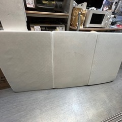 【アンダーマットレス】【ニトリ】【三つ折りマットレス】クリーニング済み【管理番号1219】五  の画像