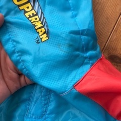 中型犬用レインコート　スーパーマンの画像