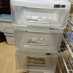 プラスチック収納の画像