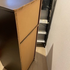 収納棚　扉付き　無料の画像