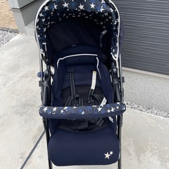 A型ベビーカー 新生児から  200円もしくはお菓子と交換の画像