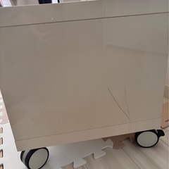 テレビ台の画像