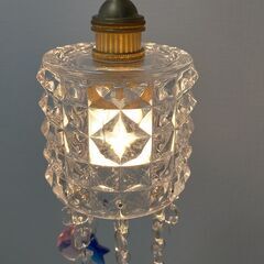  星 月 モチーフ ガラス ペンダントライト 吊り下げ照明 天井照明 インテリアライト カットガラス チェーン付き レトロ 可愛い おしゃれ 子供部屋 寝室 店舗用　251219-3Yの画像