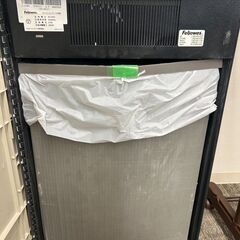 業務用シュレッターの画像