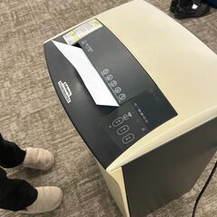 業務用シュレッターの画像