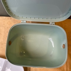 薬箱　メイクボックス　小物入れの画像