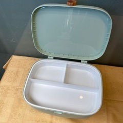 薬箱　メイクボックス　小物入れの画像