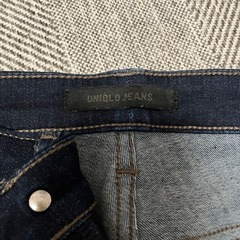 デニムパンツの画像