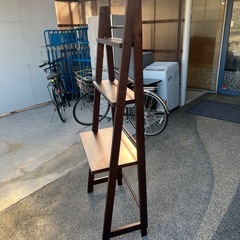 木製ラックの画像