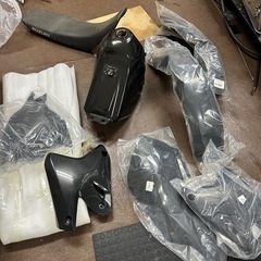 drz400sm レストア途中の画像