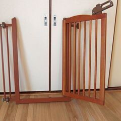 スチール製間仕切り用つっぱりゲート（Ａ）の画像