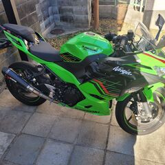 Kawasaki Ninja400 2024年式 の画像