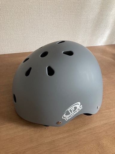【美品】24インチ 子供用自転車(ヘルメット付き)