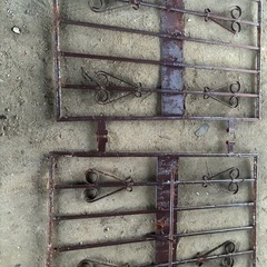 アンティーク門扉の画像