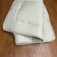 未使用品シングル掛け・敷き布団・カバー5点セットの画像