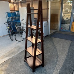 木製ラックの画像