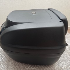 ⭐️超美品⭐️【バイク用】リアボックス４０Lの画像