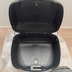 ⭐️超美品⭐️【バイク用】リアボックス４０Lの画像