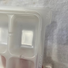 【貰ってください】離乳食ストック容器の画像