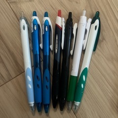 ボールペン 14本の画像