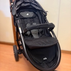 Joie ベビーカー ライトトラックス3輪の画像