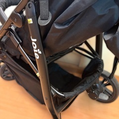 Joie ベビーカー ライトトラックス3輪の画像